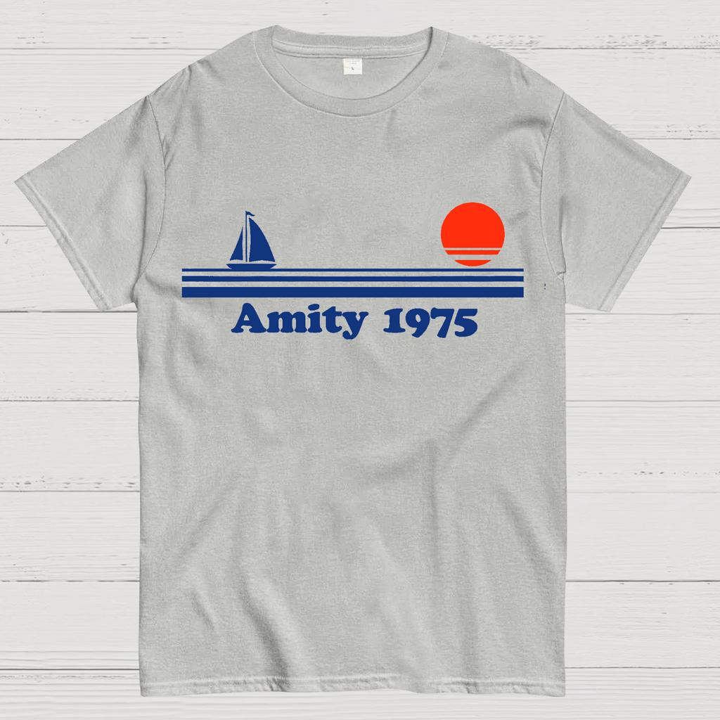 Amity Island 1975 y T-Shirt