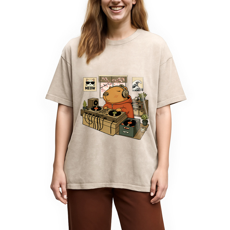 bbb Capybara DJ Washed T-Shirt