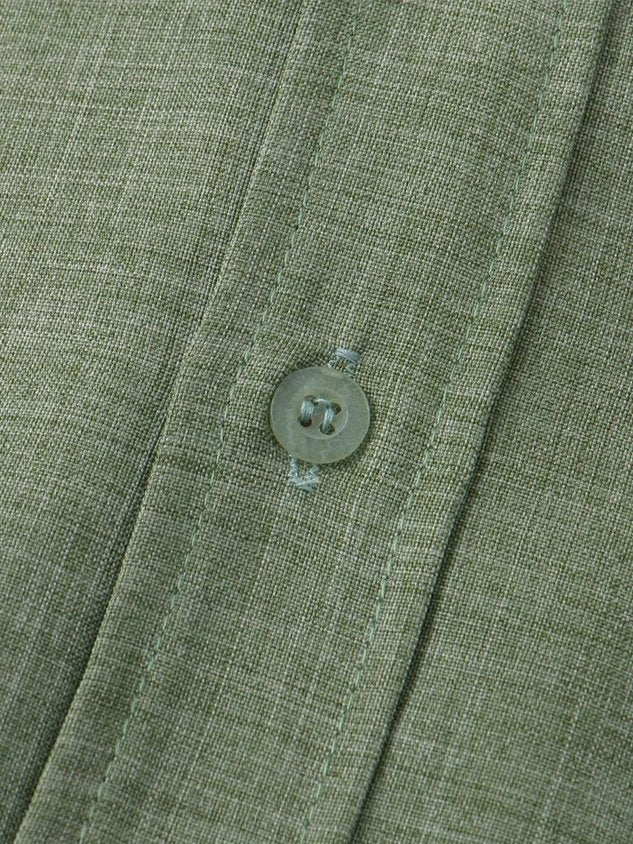Men Can’t Get Enough of This Cozy Linen Shirt