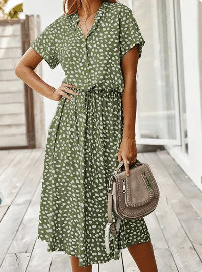 Stylish Women's Summer Dress with Airy Design, Lightweight Fabric, Relaxed Fit for Casual Outings and Holidays