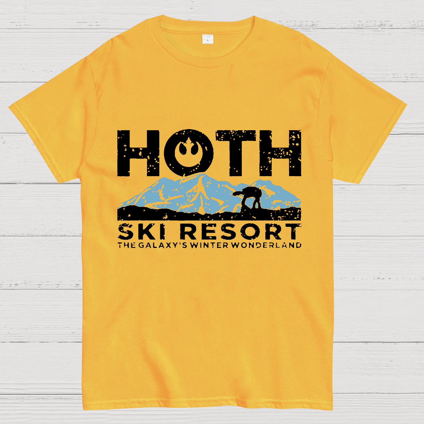 Hoth Ski Resort Casual Space Wars y T-Shirt