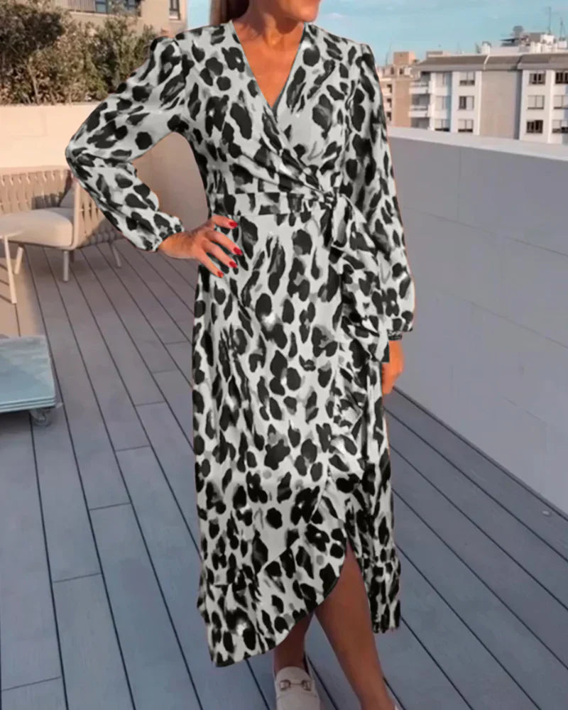 V-Neck A-Line Long Sleeve Midi Dress with Leopard Print for Women, Stylish Casual Cotton Blend