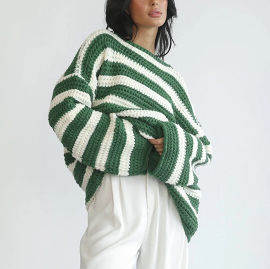 Oversize-Damenpullover mit schulterfreiem Schnitt – gestreifter Strickpullover für den Alltag