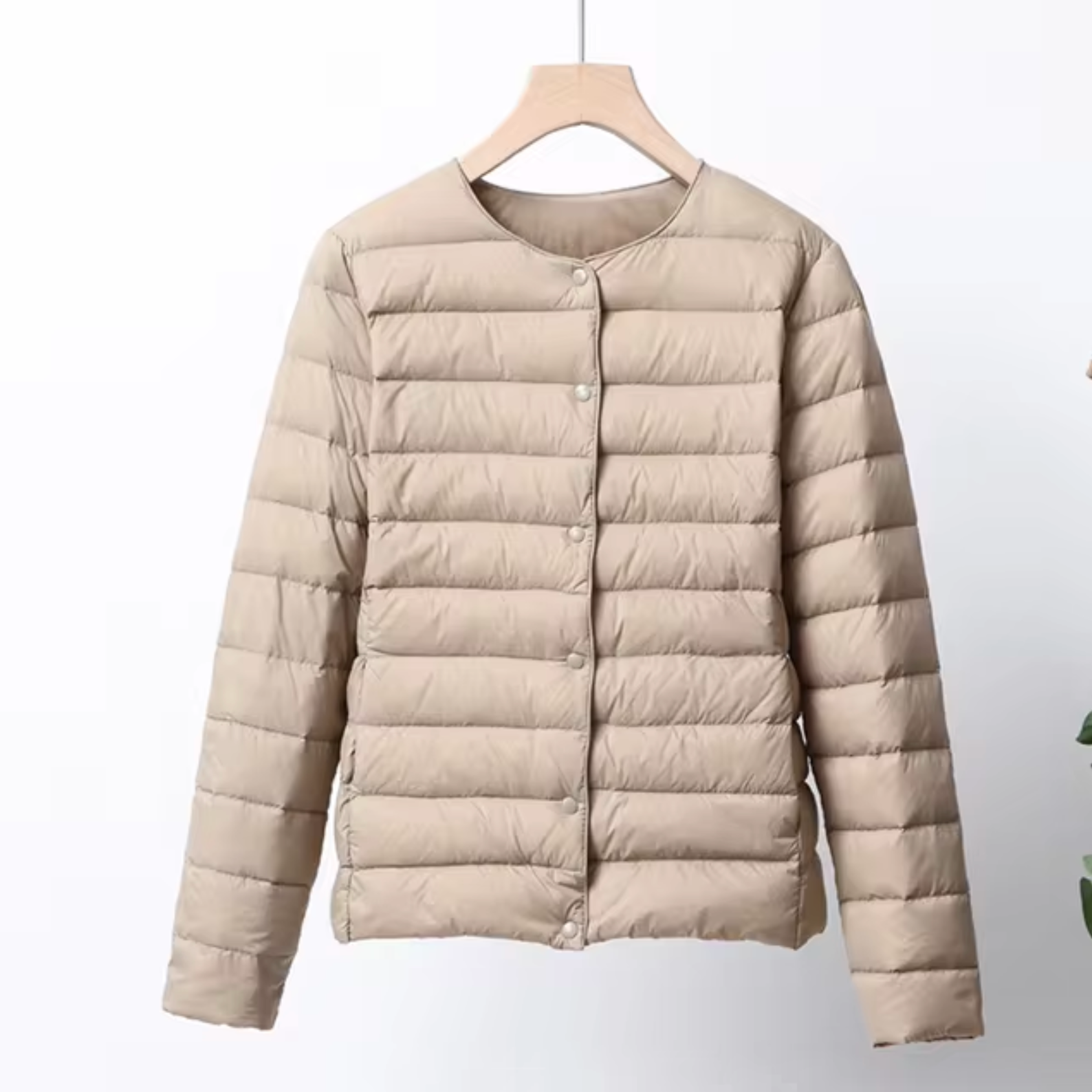 Lightweight Flattering Womens Down Jacket - Short Quilted