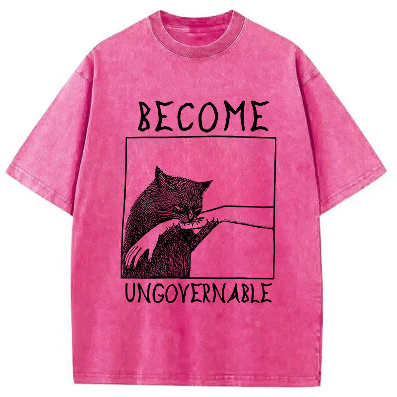 bbb Cat Biting Arm Washed T-Shirt