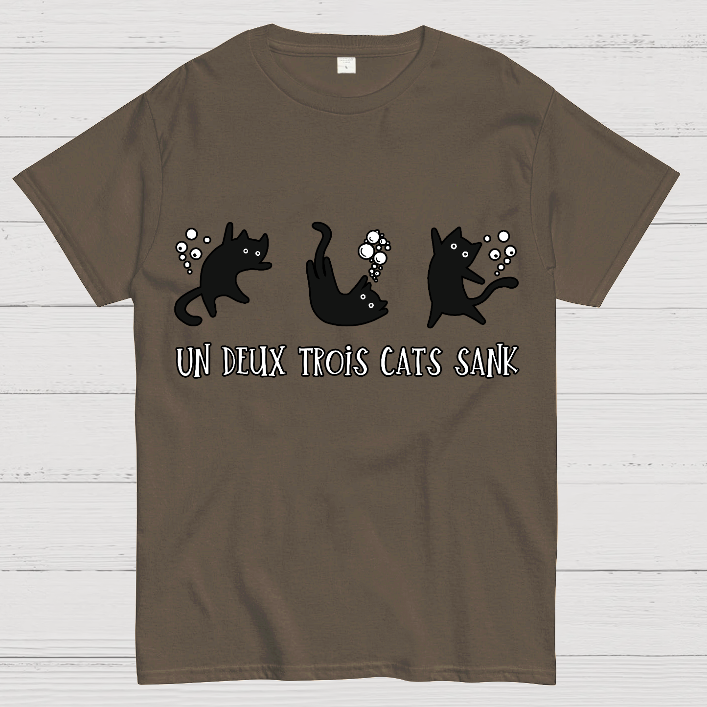 Un Deux Trois Cats Sank  T-Shirt