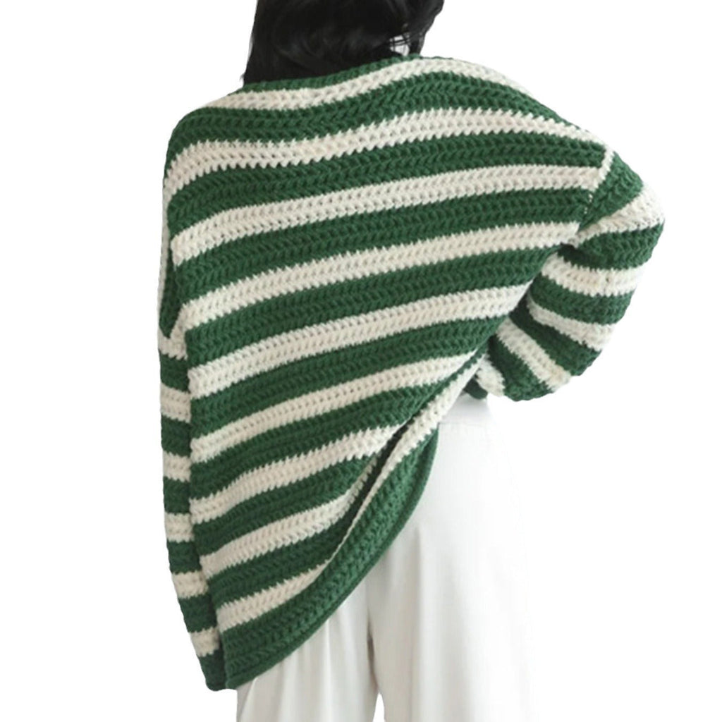 Oversize-Damenpullover mit schulterfreiem Schnitt – gestreifter Strickpullover für den Alltag