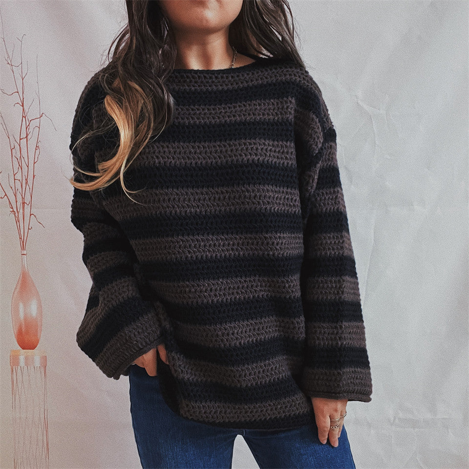 Oversize-Damenpullover mit schulterfreiem Schnitt – gestreifter Strickpullover für den Alltag