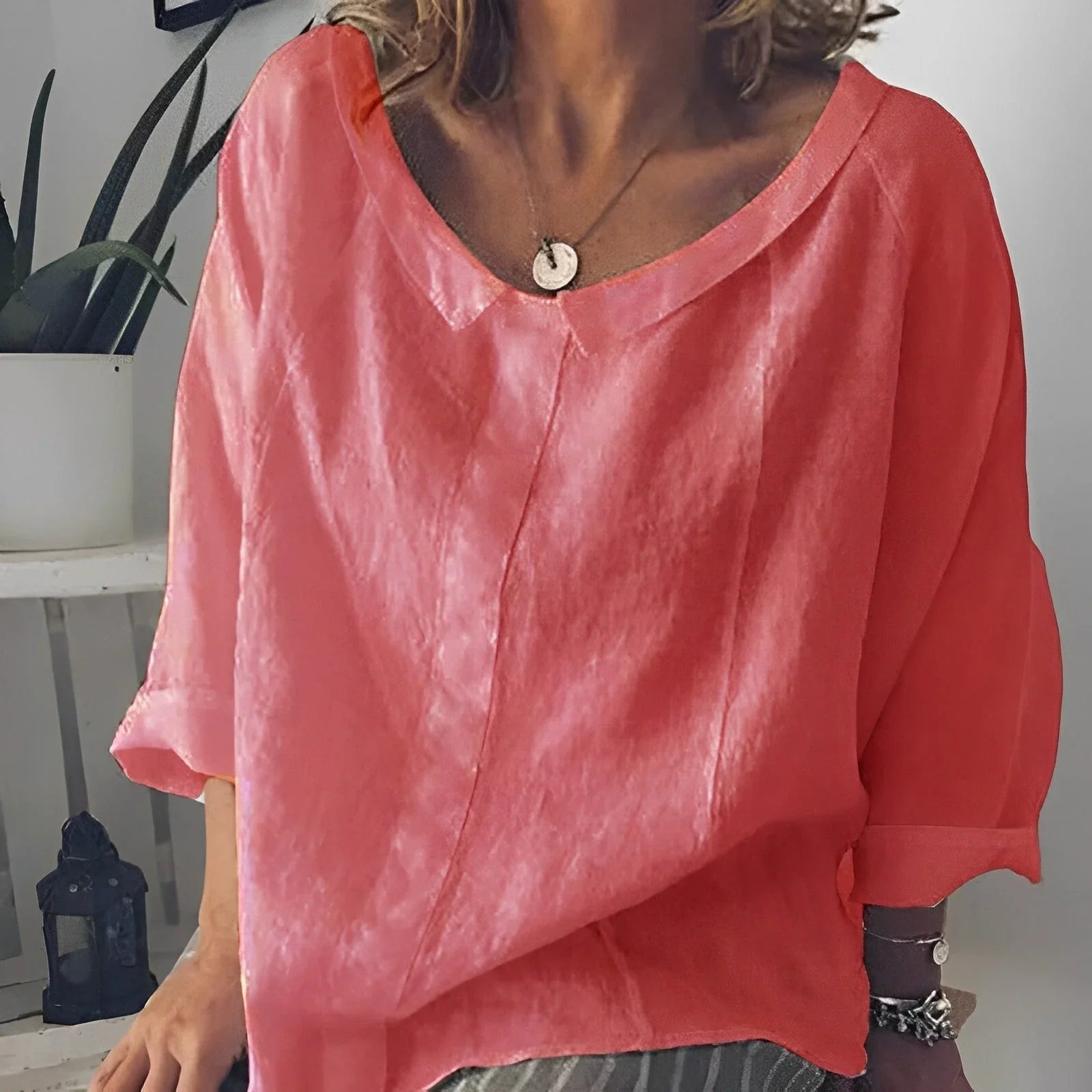 Breathable women's linen blouse – timeless design, lightweight fabric, for office and casual wear