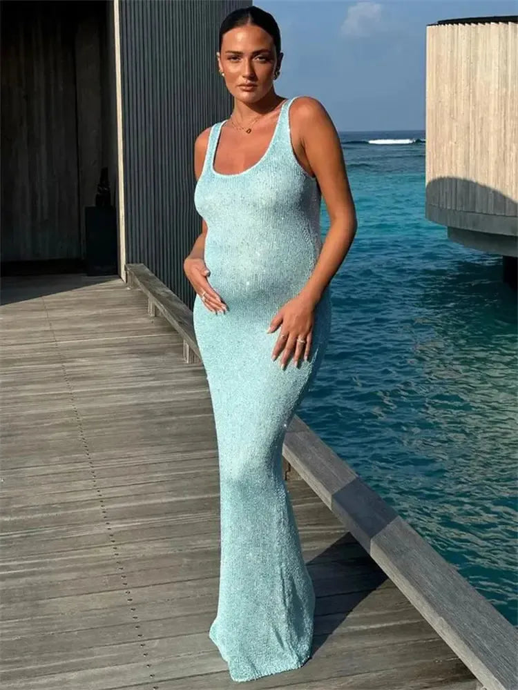 Elegant Maxi Dress for Women Flattering Fit, Flowing Long Dress for Special Occasions and Everyday Wear