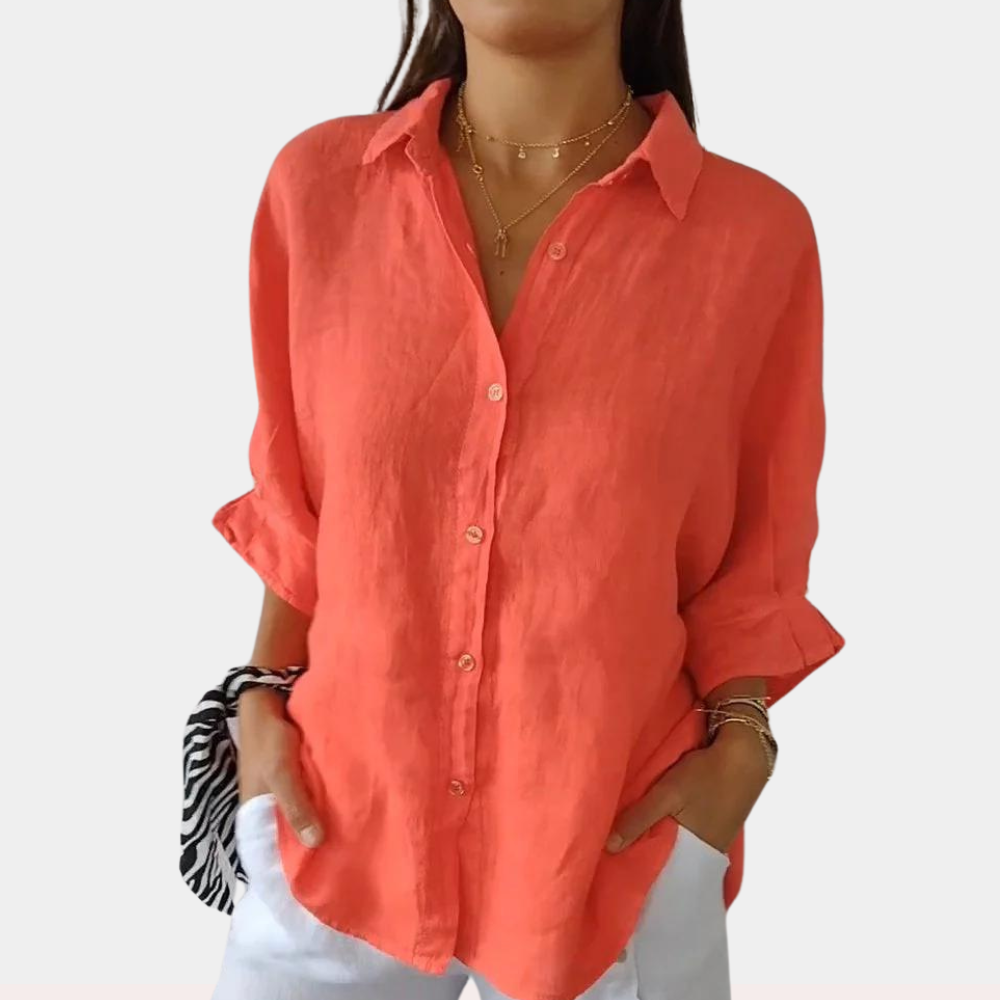 Breathable women’s blouse – comfortable fit, lightweight fabric, for summer outings