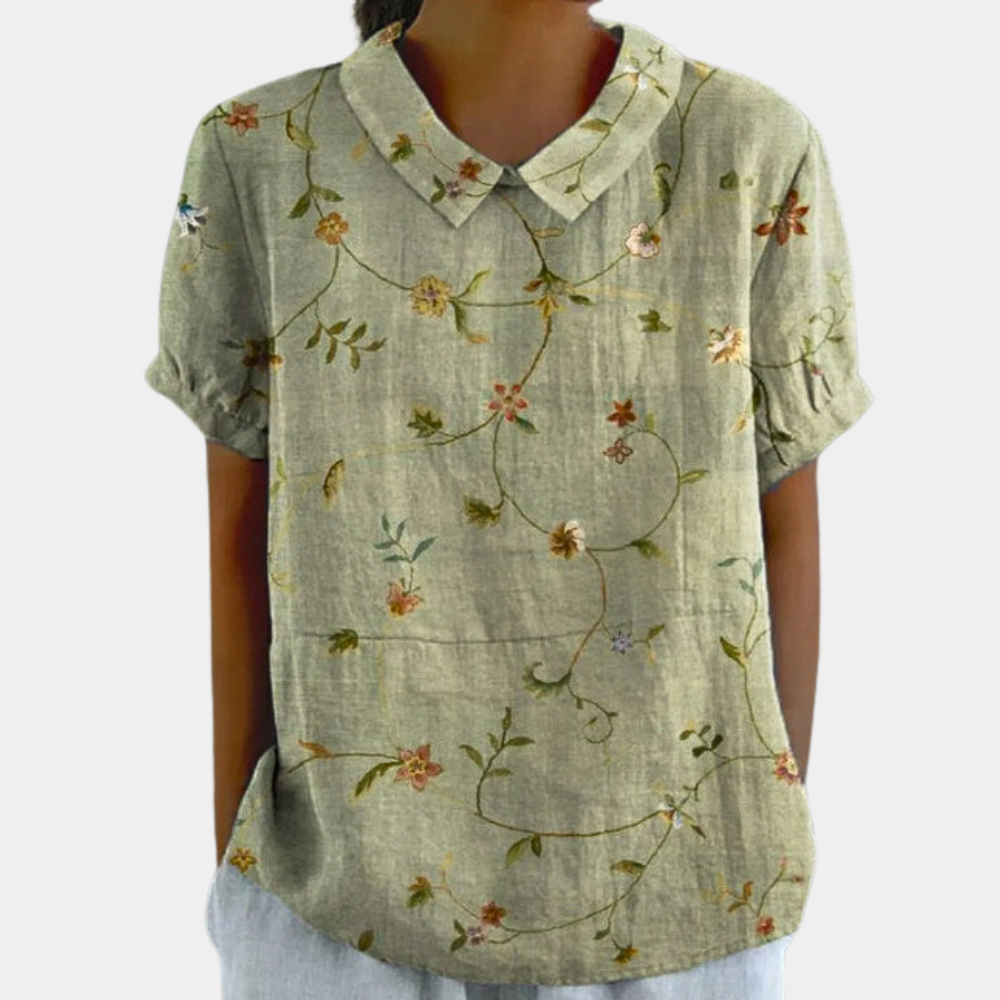 Breathable women's blouse – short-sleeve floral design, stretchy, for summer outings