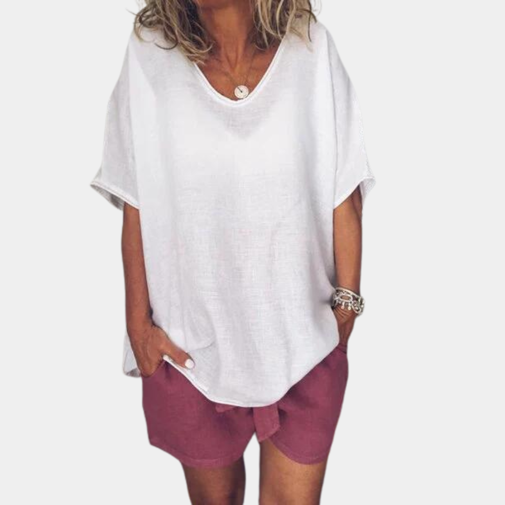 Breathable women's oversized T-shirt – relaxed fit, cotton, for summer outings