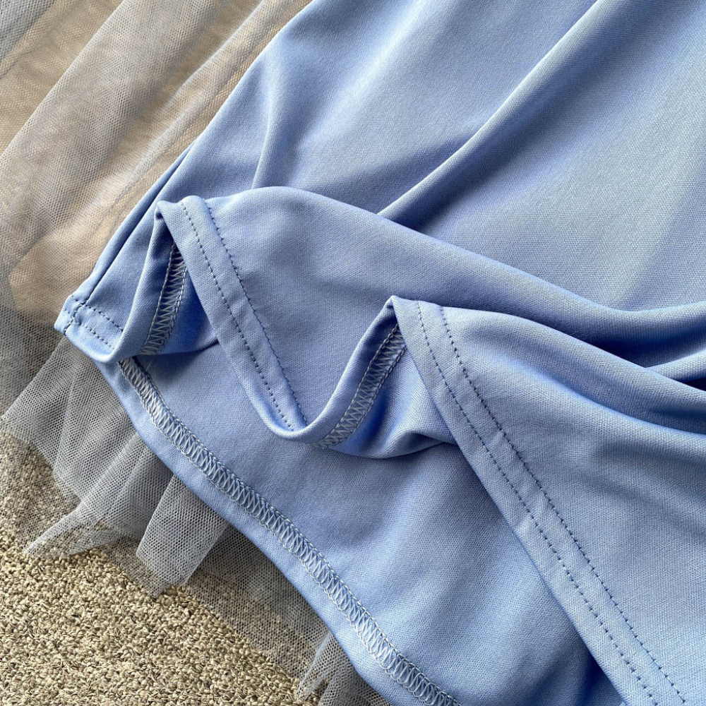 Elegant Floral Midi Dress for Women with Lantern Sleeves and Upright Collar - Perfect for Summer Parties and Special Occasions