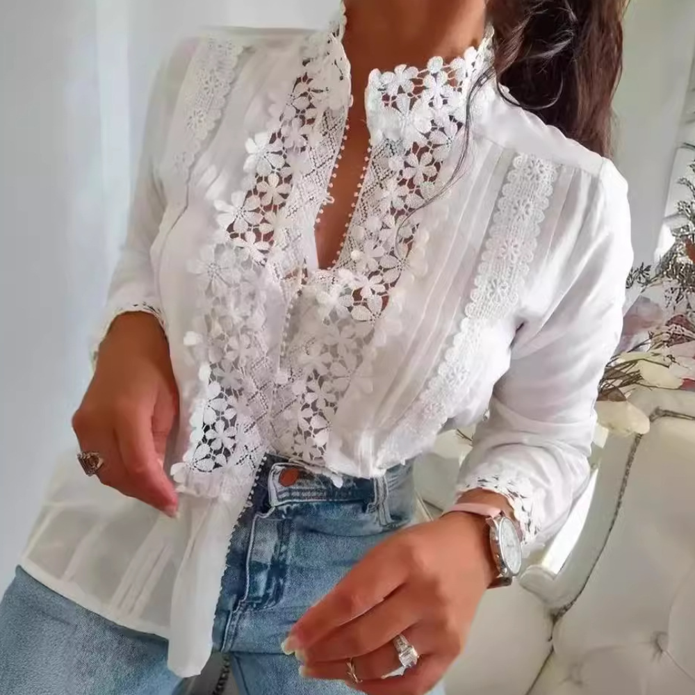Elegant Women's Blouse with Floral Patterns and Lace Details - Stylish Summer Tops for Women