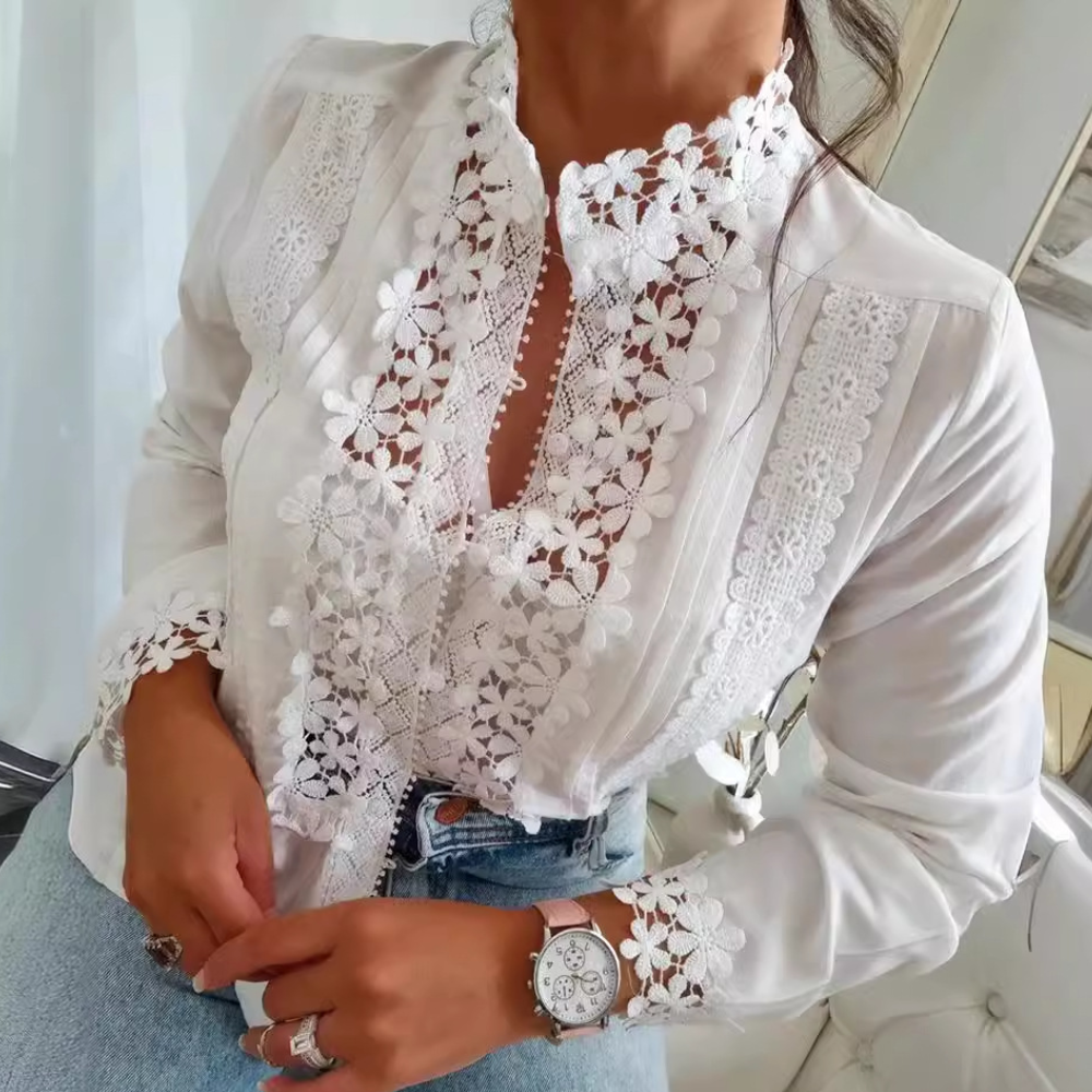 Elegant Women's Blouse with Floral Patterns and Lace Details - Stylish Summer Tops for Women
