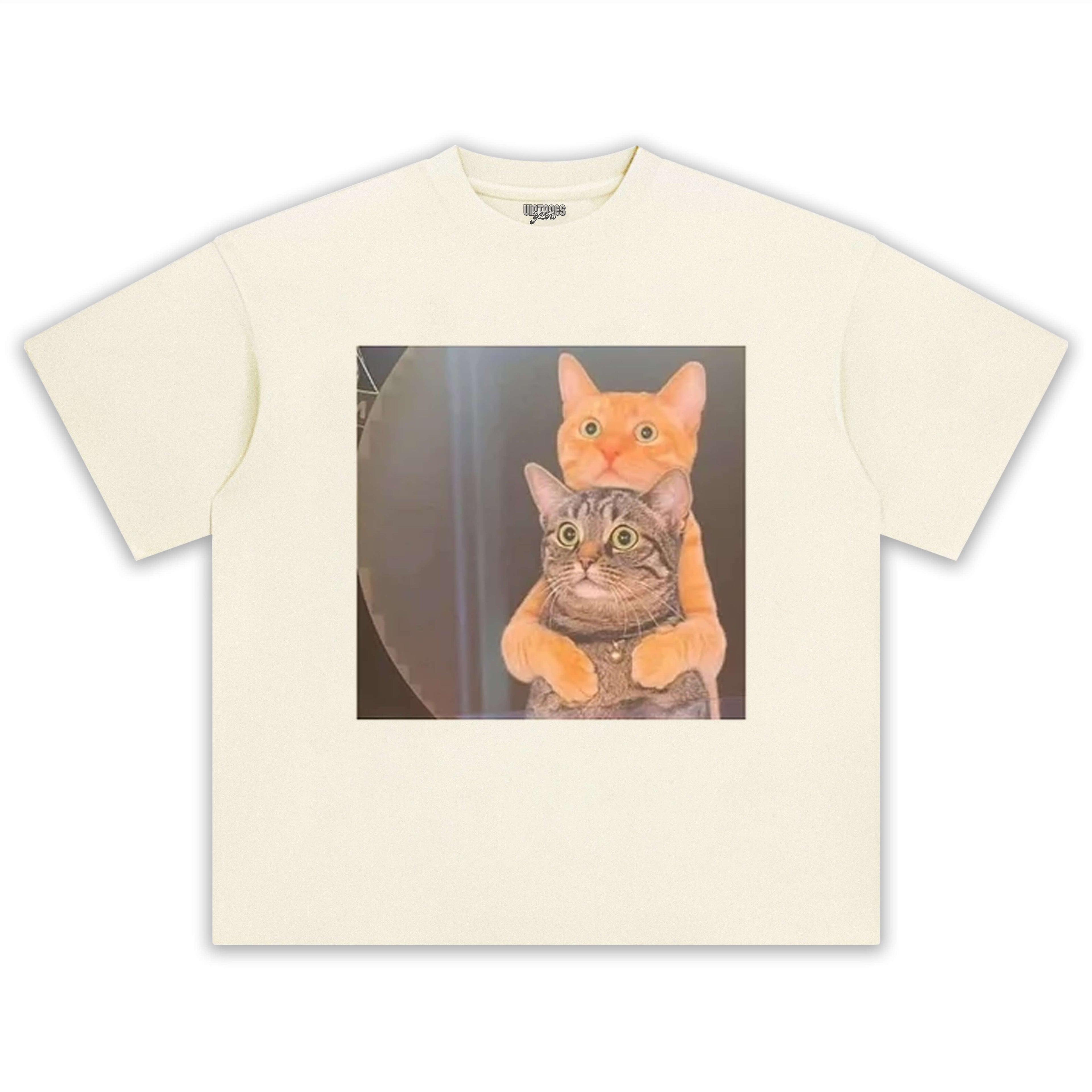 EMBRACING CAT TEE