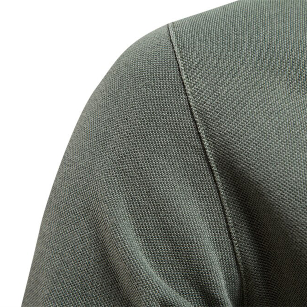 Breathable men's polo shirt – relaxed fit, lightweight polyester, for everyday and office use