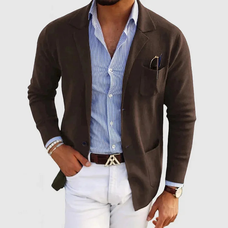 Lightweight men's blazer jacket – classic tailored fit, premium fabric, for formal occasions
