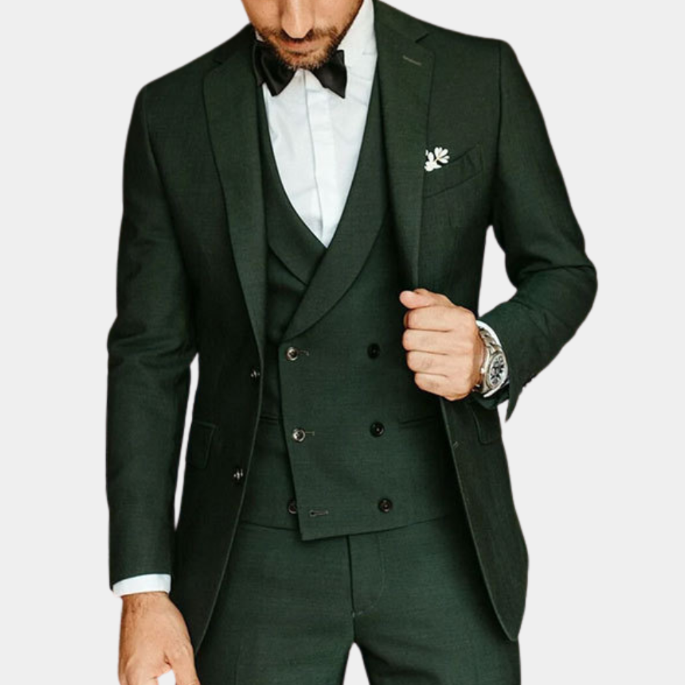 Lightweight men's suit – tailored fit, high-quality fabric, for summer weddings