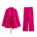 Lightweight women's blazer set – tailored blazer & pants, high-quality fabric, for formal events