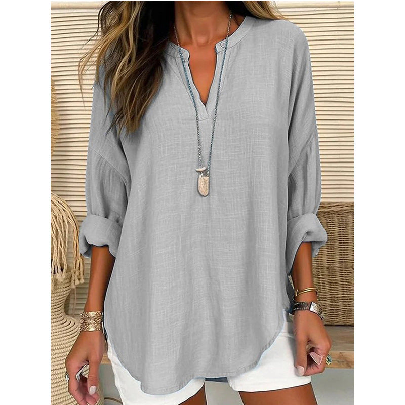 Breathable women's oversized top – V-neck design, soft cotton, for spring and summer