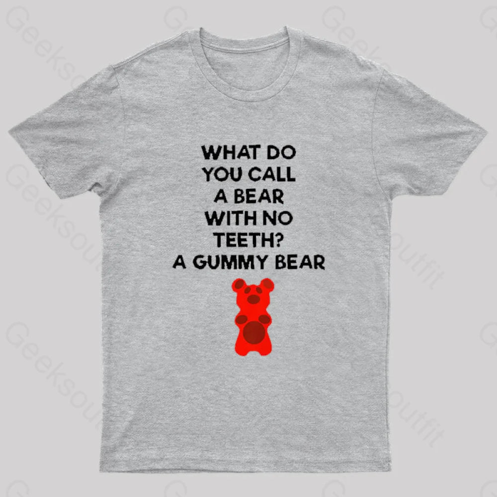Bear With No Teeth  T-Shirt