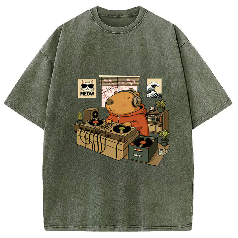 bbb Capybara DJ Washed T-Shirt
