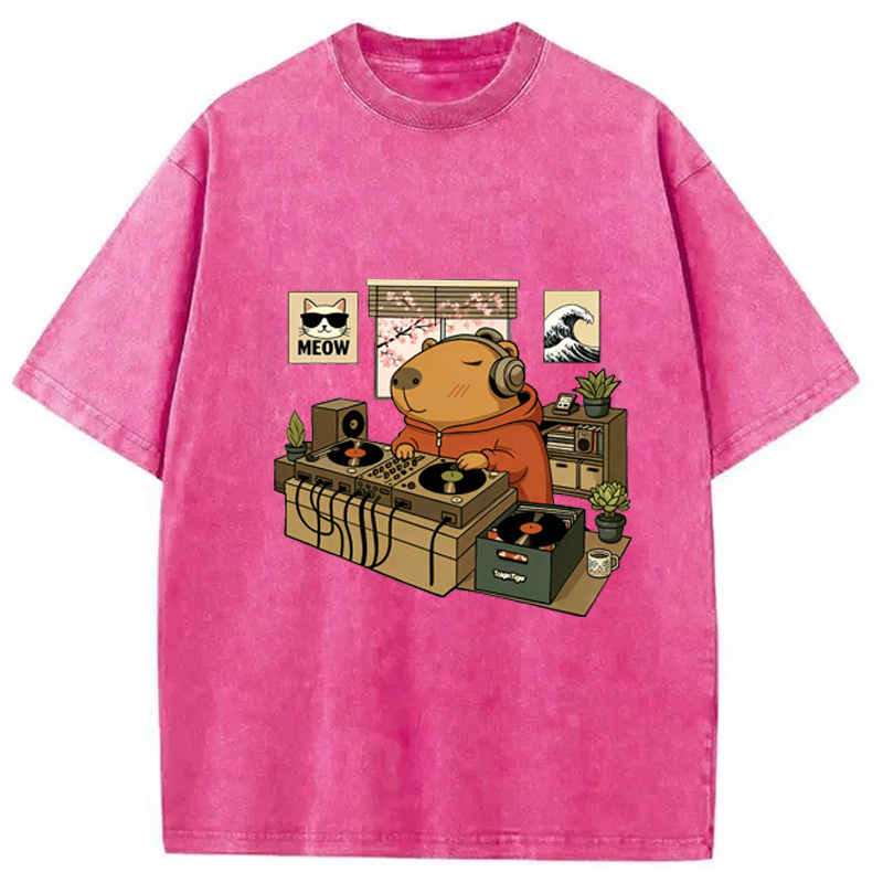 bbb Capybara DJ Washed T-Shirt