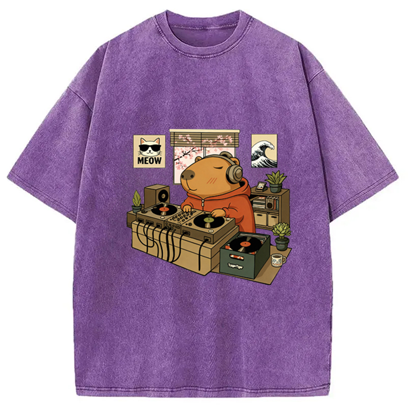 bbb Capybara DJ Washed T-Shirt