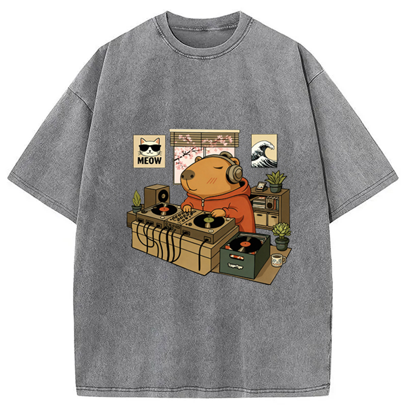 bbb Capybara DJ Washed T-Shirt