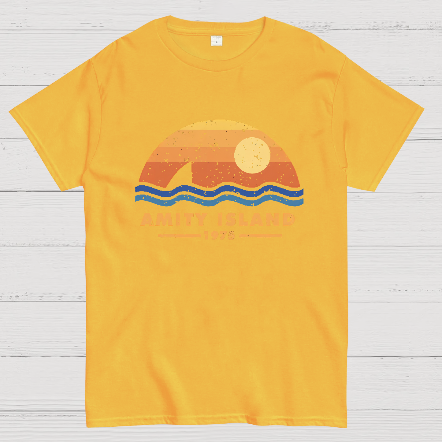 Amity Island 1975 y T-Shirt