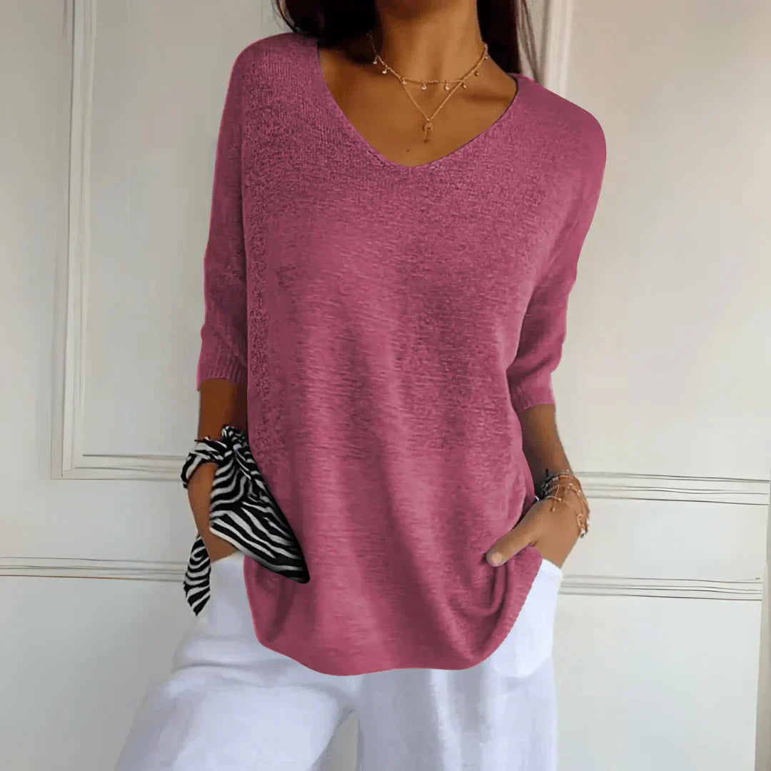 Relaxed Elegant Casual Top for Women, V-Neck Three-Quarter Sleeves, Lightweight Business Casual Shirt to Wear with Jeans
