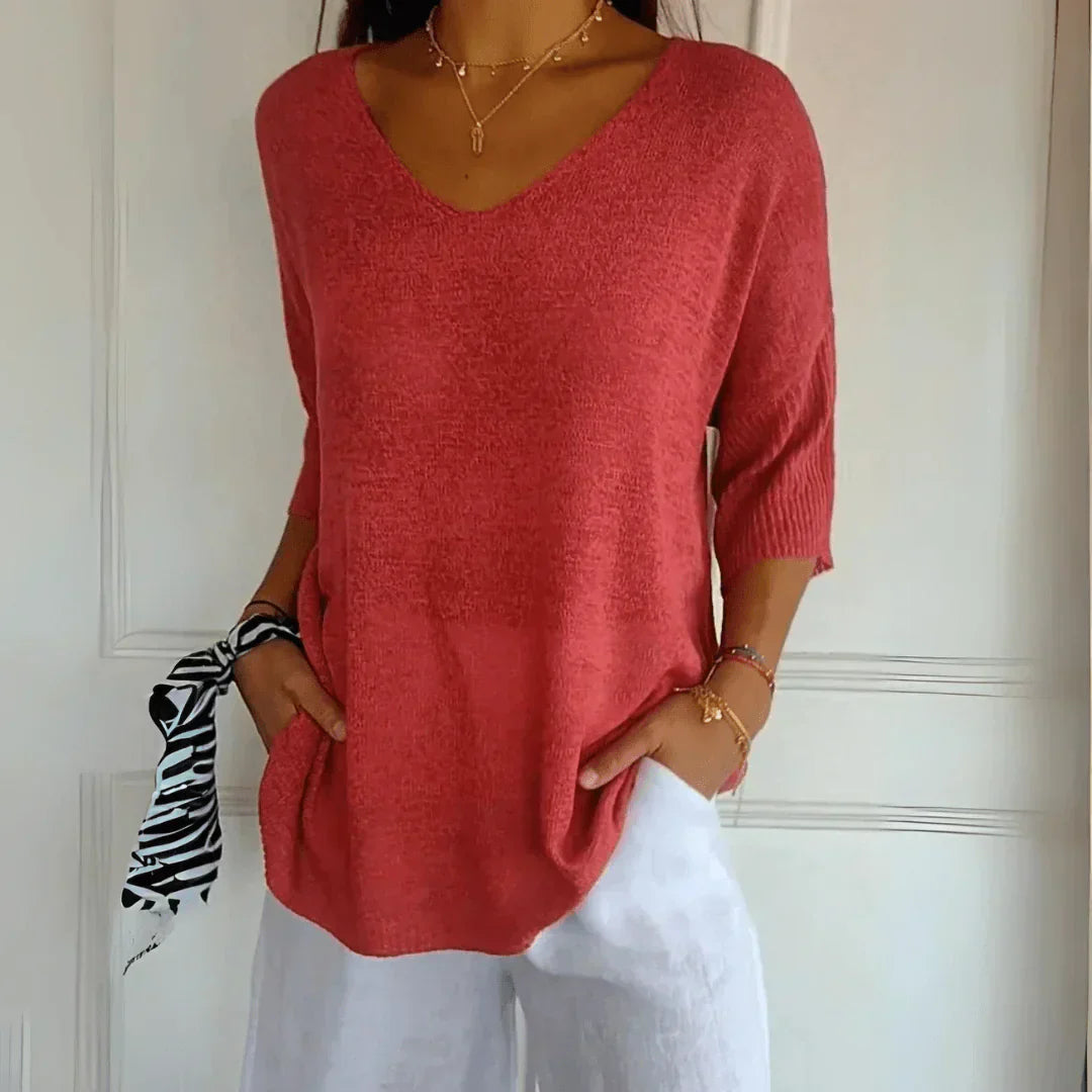 Relaxed Elegant Casual Top for Women, V-Neck Three-Quarter Sleeves, Lightweight Business Casual Shirt to Wear with Jeans