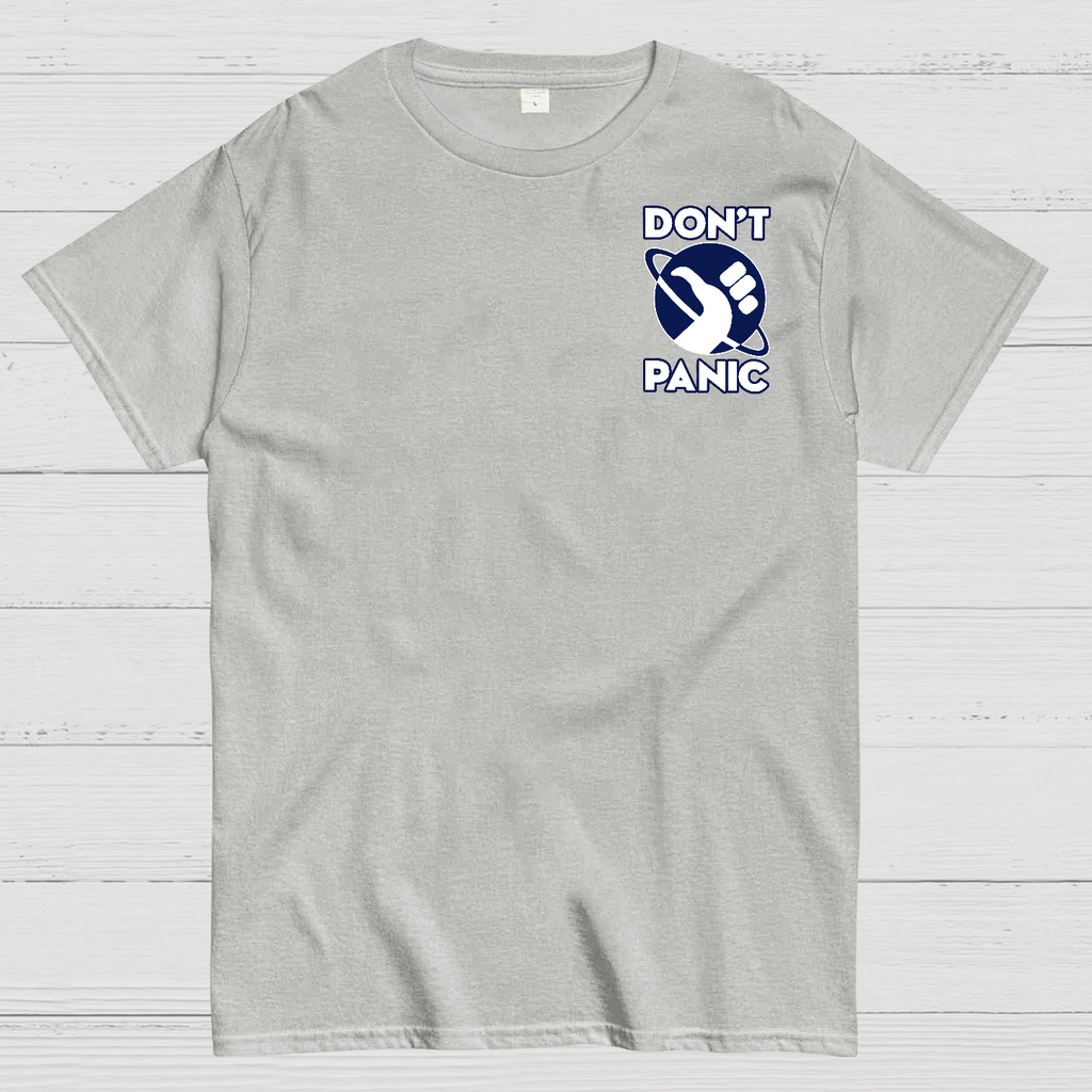 42 Answer to Life Universe and Everything Essential  T-Shirt