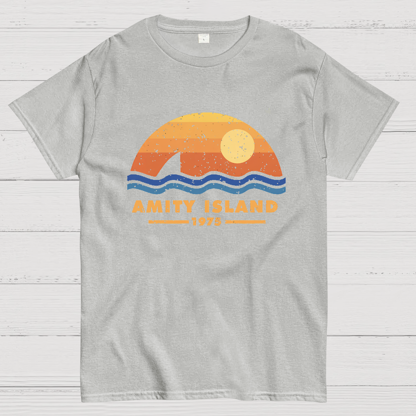 Amity Island 1975 y T-Shirt